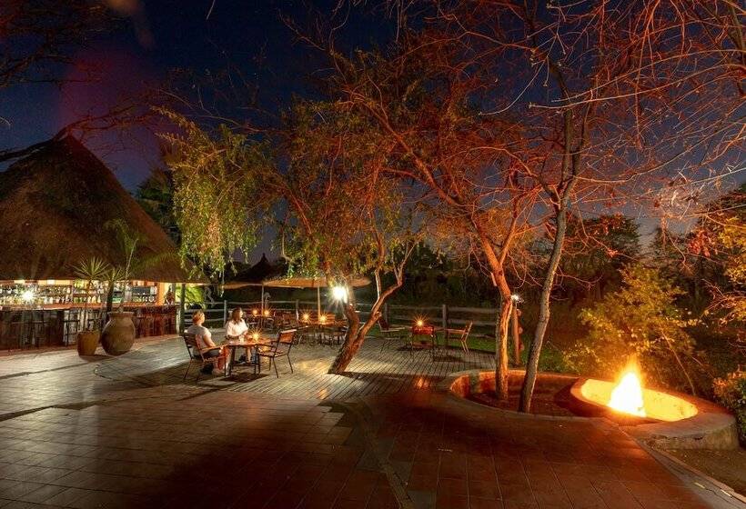 هتل Maramba River Lodge