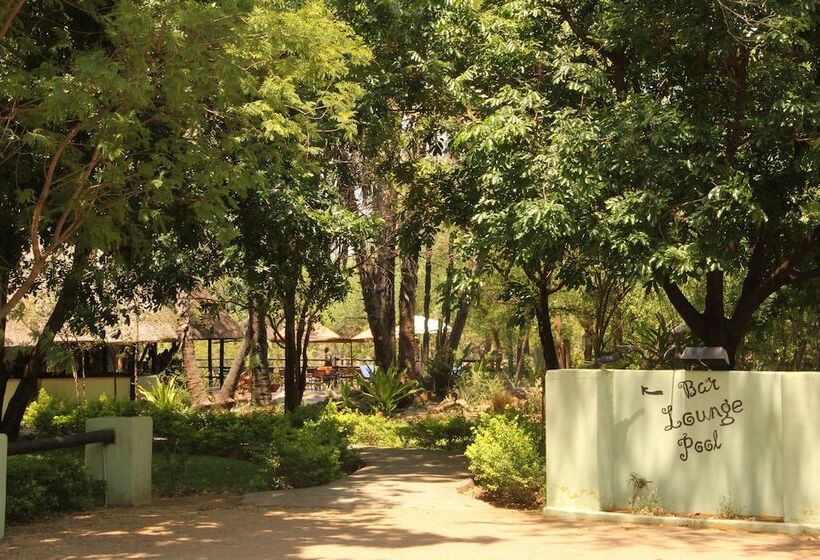 هتل Maramba River Lodge