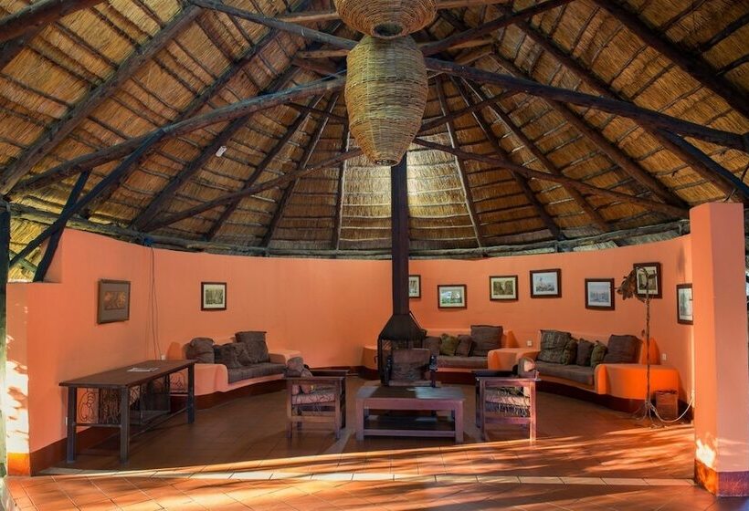 هتل Maramba River Lodge