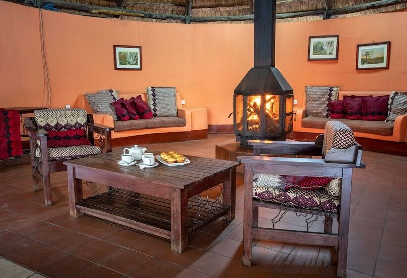 هتل Maramba River Lodge