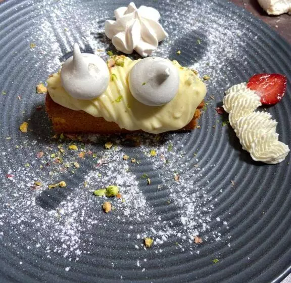 Hotelli Restaurant Cousseau