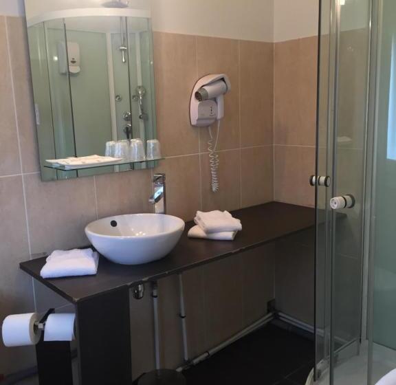 ホテル Restaurant Cousseau