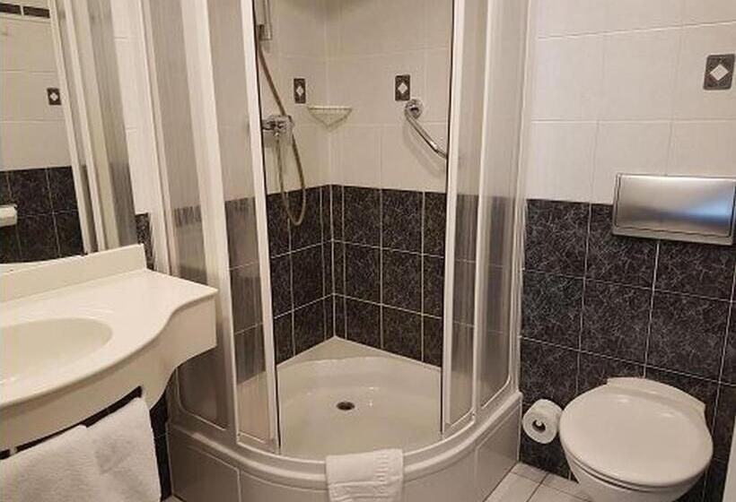 هتل & Restaurant Weinberg