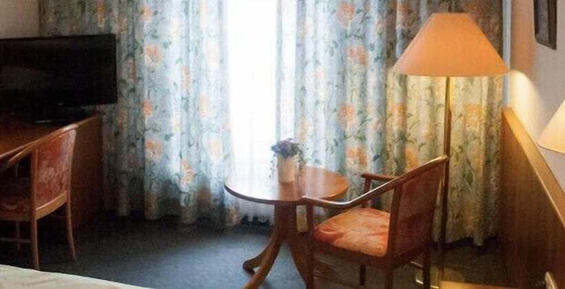 Отель Stadt Steinbach