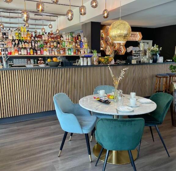 فندق Xenia Flensburg