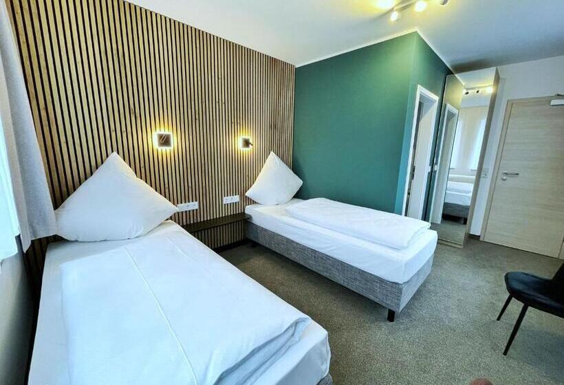 فندق Xenia Flensburg