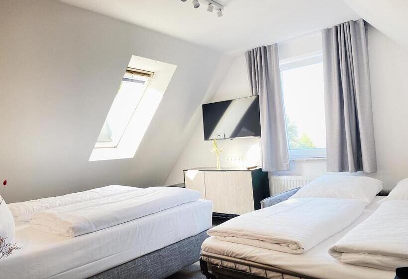 فندق Xenia Flensburg