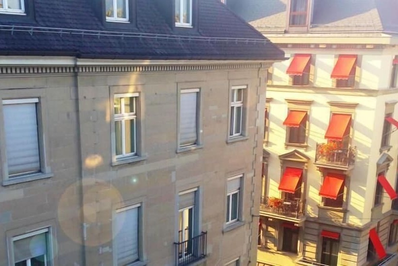 Le Bijou Lintheschergasse 23 Zurich Hb