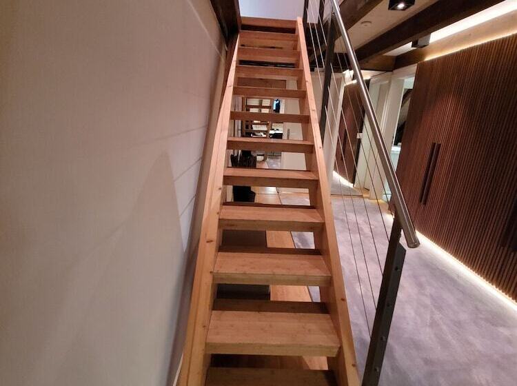 Le Bijou Lintheschergasse 23 Zurich Hb