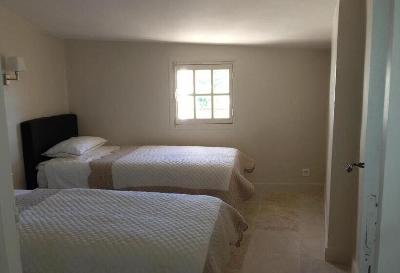 مبيت وإفطار Ancienne Maison Des Gardes