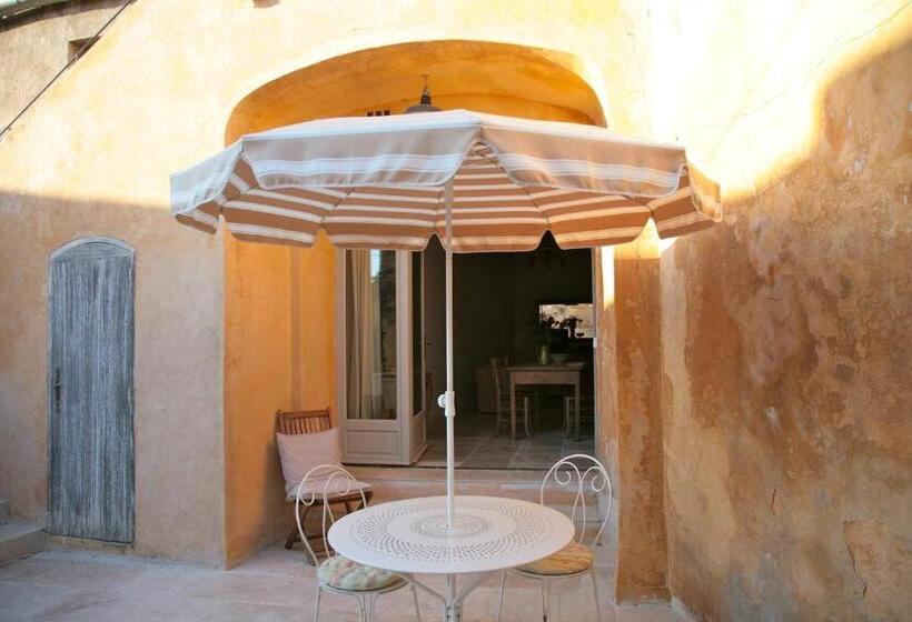 مبيت وإفطار Ancienne Maison Des Gardes