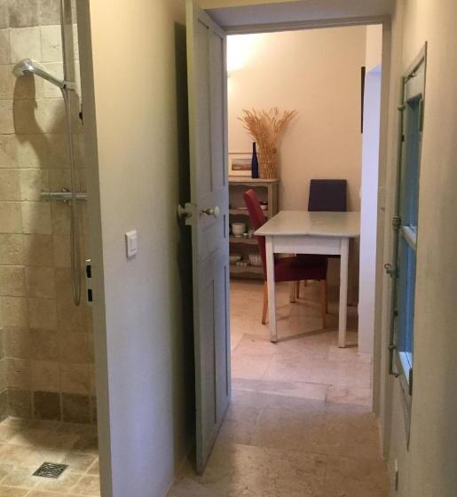 مبيت وإفطار Ancienne Maison Des Gardes