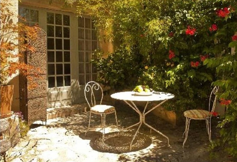 مبيت وإفطار Ancienne Maison Des Gardes