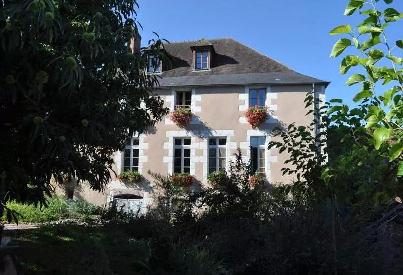 Aamiaismajoitus (B&B) Le Cep En Sancerrois