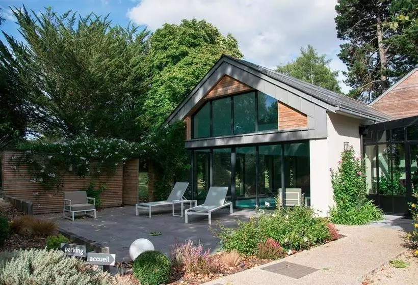 تختخواب و صبحانه Manoir Des Eperviers