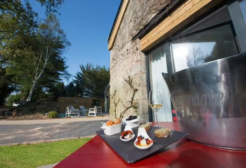 تختخواب و صبحانه Manoir Des Eperviers