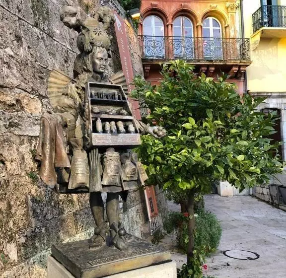 تختخواب و صبحانه Mas Saint Antoine   Chambres D Hôtes