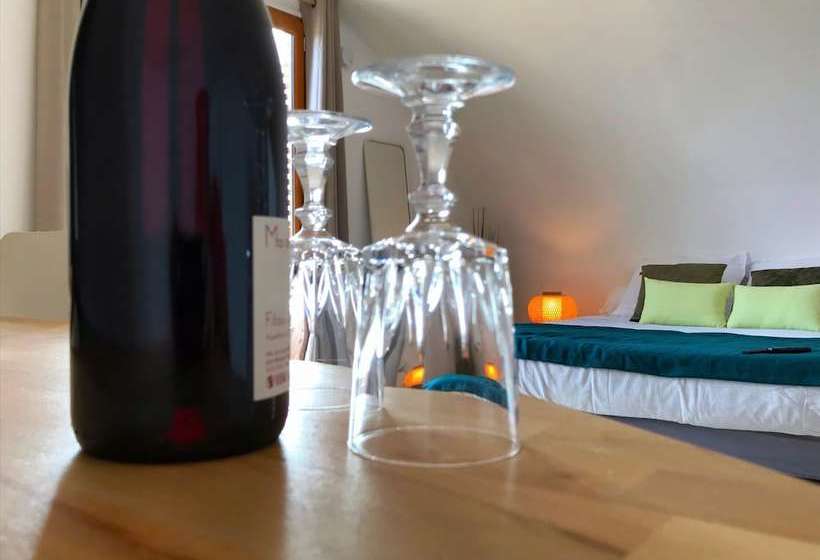 민박 Tilley Lounge Cocoon