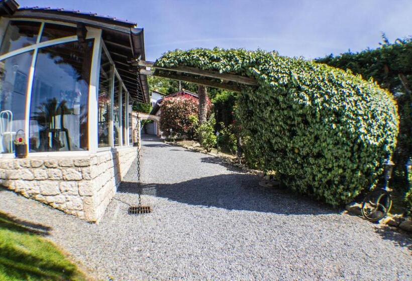 مبيت وإفطار Villa Yoda