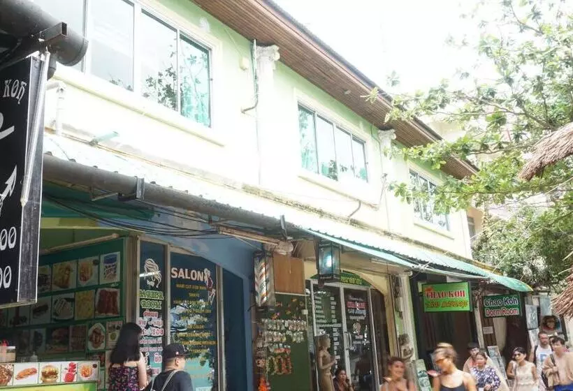Chaokoh Phi Phi Hostel