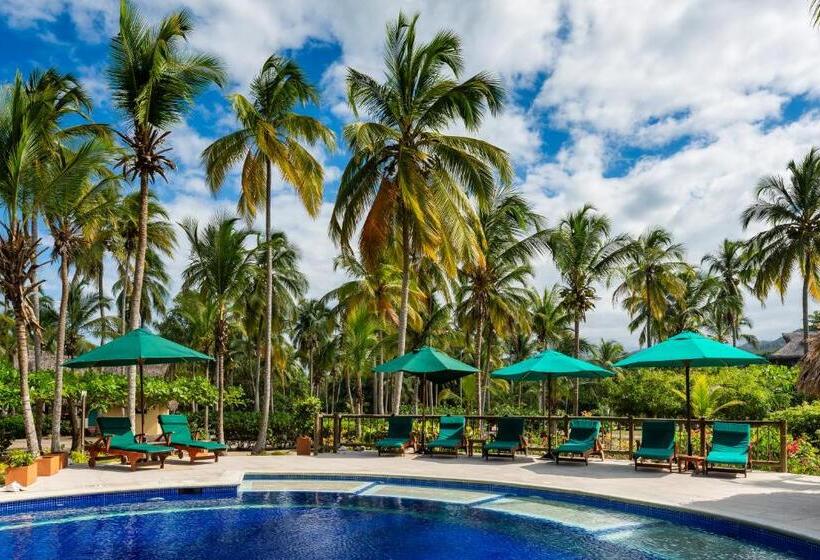 هتل Aite Eco Resort