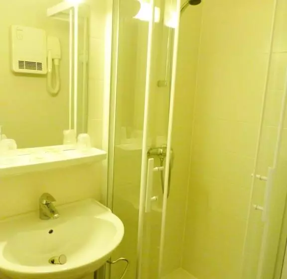 ホテル Hôtel Le Nautilus