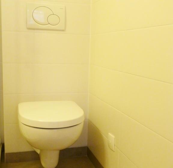 هتل Hôtel Le Nautilus