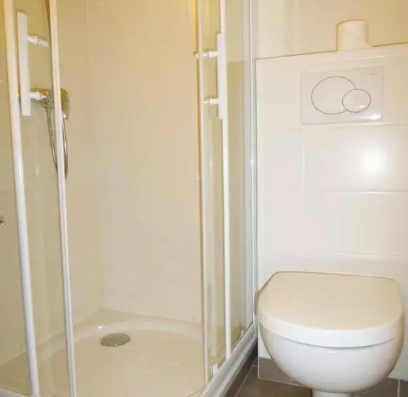 ホテル Hôtel Le Nautilus