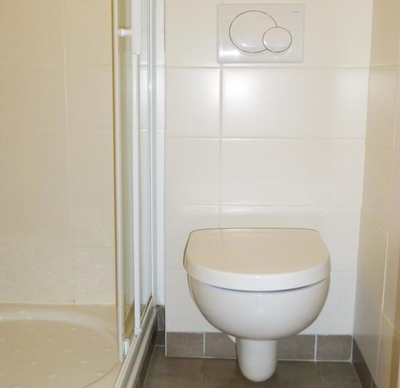 هتل Hôtel Le Nautilus