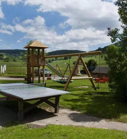 Hotelli Zum Löwen Unteres Wirtshaus