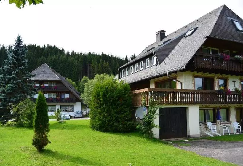 Hotelli Zum Löwen Unteres Wirtshaus