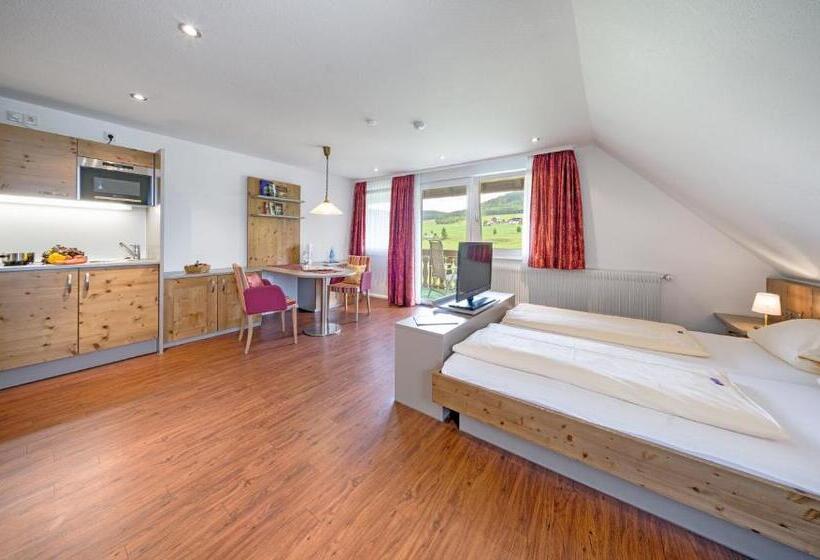 Hotel Zum Löwen   Unteres Wirtshaus