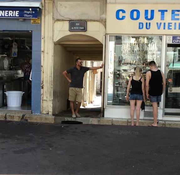 Rue Sade Bed & Breakfast