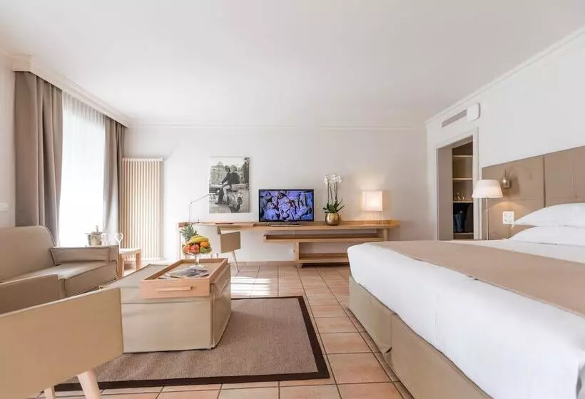Villa Favorita   Parkhotel Delta