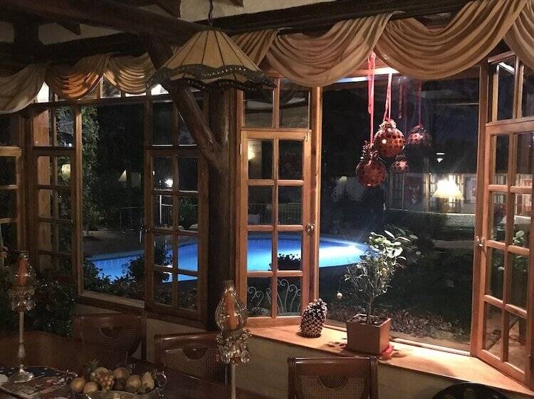 Casa D Campo Tababela Hotel Boutique