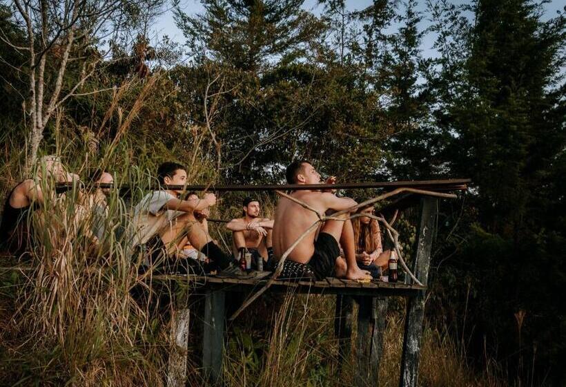 Casa Kayam Hostal Y Residencia Artística