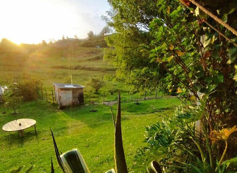 Casa Kayam Hostal Y Residencia Artística