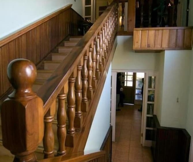 Hôtel (catégorie 1/2 *) Montepiedra Costanera Valdivia