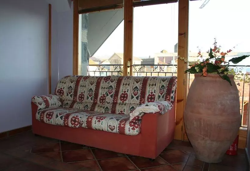 Hotel El Churrón