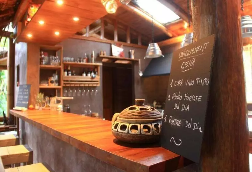 هتل La Bicok Ecolodge