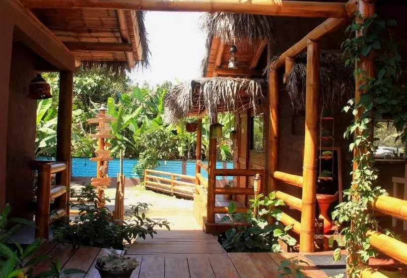 هتل La Bicok Ecolodge