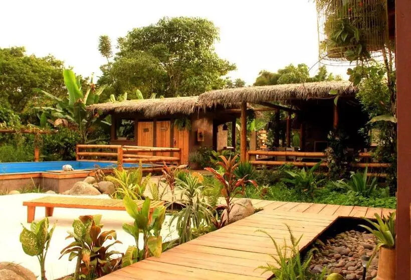 هتل La Bicok Ecolodge