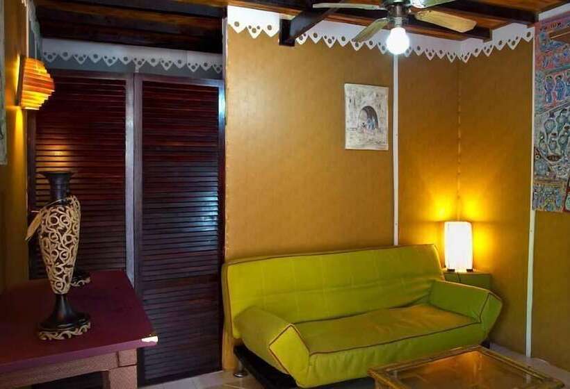 فندق La Tropicale