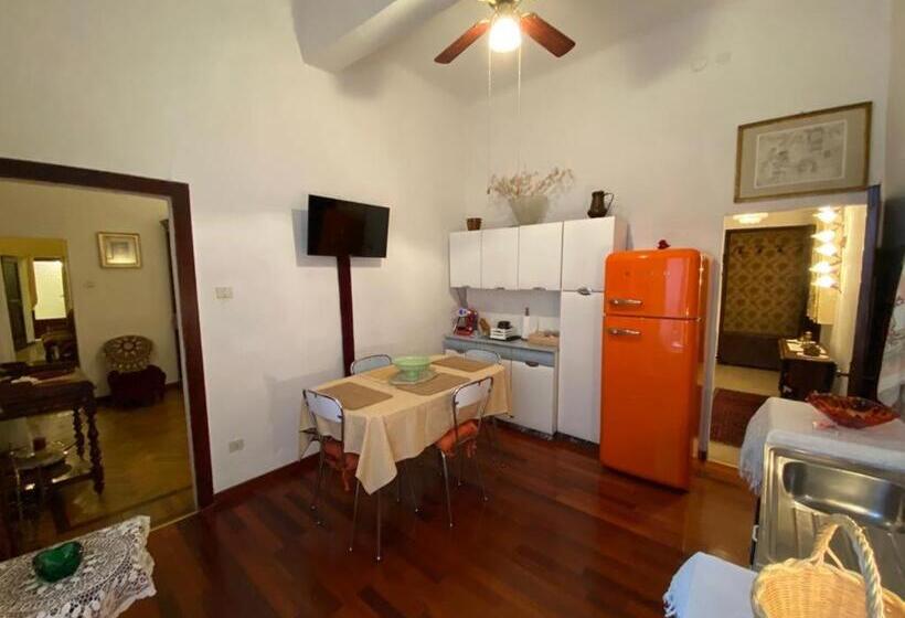 هتل Le Case Cavallini Sgarbi Di Rina Cavallini