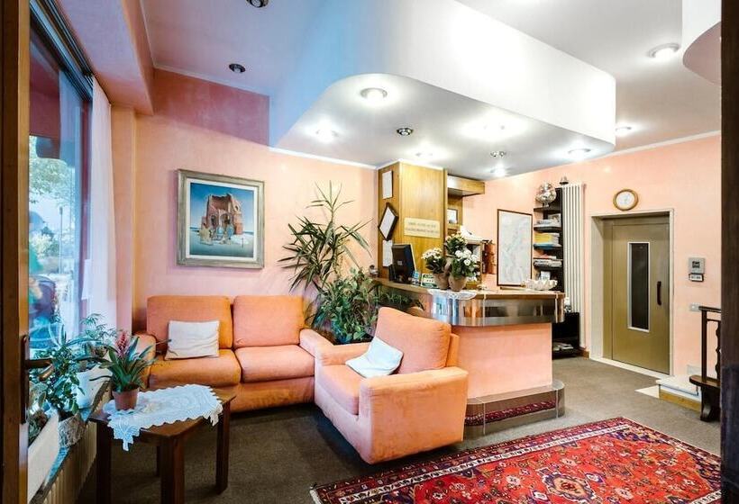 ホテル Meublé Moderno