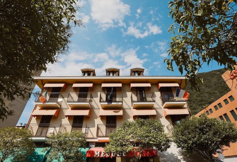 ホテル Meublé Moderno