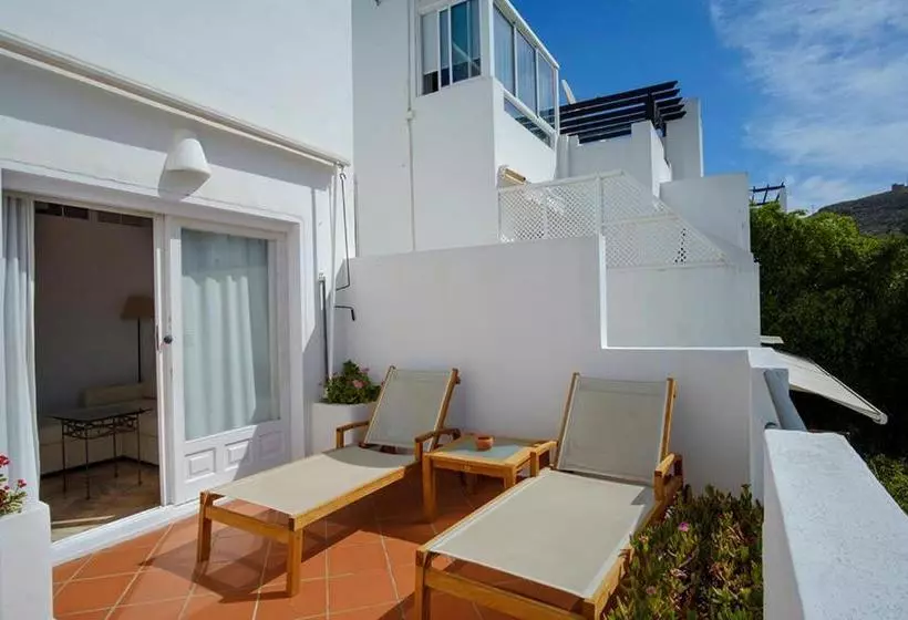 هتل Mikasa Agua Amarga & Spa