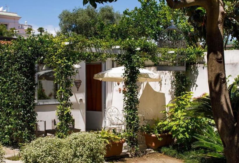 هتل Regginè Casa Vacanze Sorrento