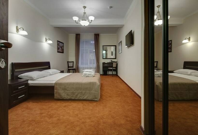 ホテル Solo Admiralteyskaya