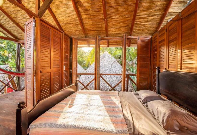 فندق صغير Playa Grande Surf Camp